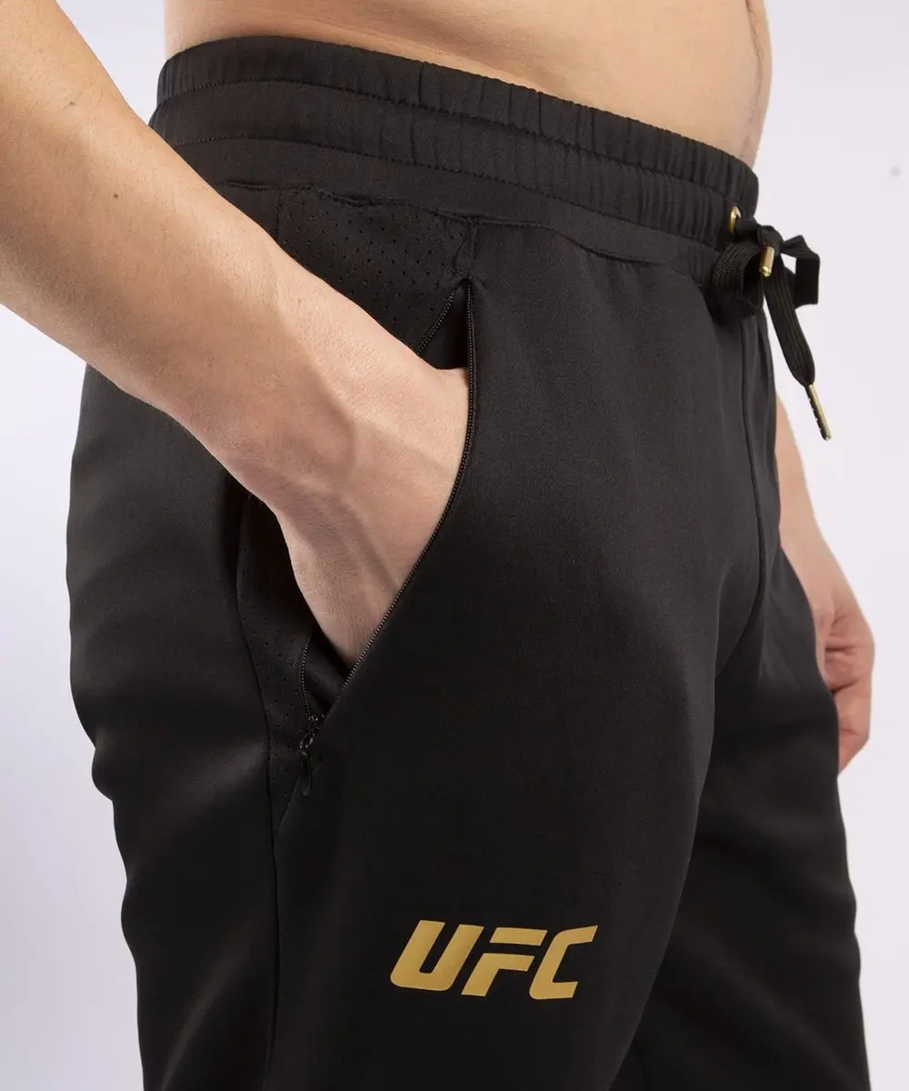 UFC Venum Pro Line Trainingsbroek Champion - XS - Zwart/Goud