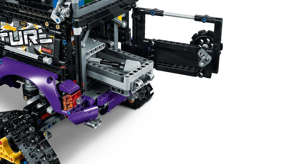 LEGO Technic 42069 Extreem Avontuur Voertuig - 2382 Stukken - Multikleur