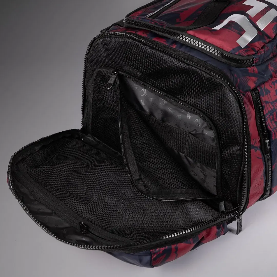 UFC Zenith x Venum Authentic Fight Week Sporttas - 5 Vakken - Bordeauxrood