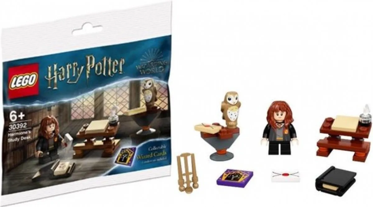 LEGO Harry Potter 30392 Hermione's Study Desk - 27 Stukken