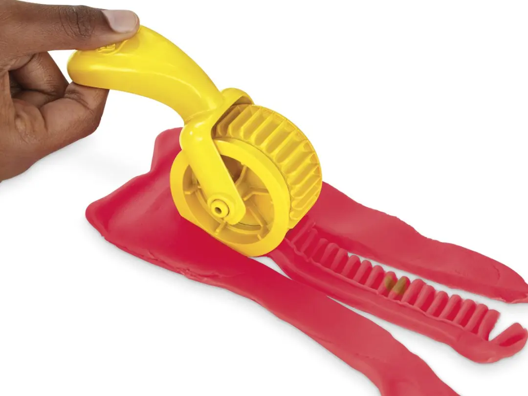 Play-Doh Barbie Bloemen en Franjes Boetseerklei