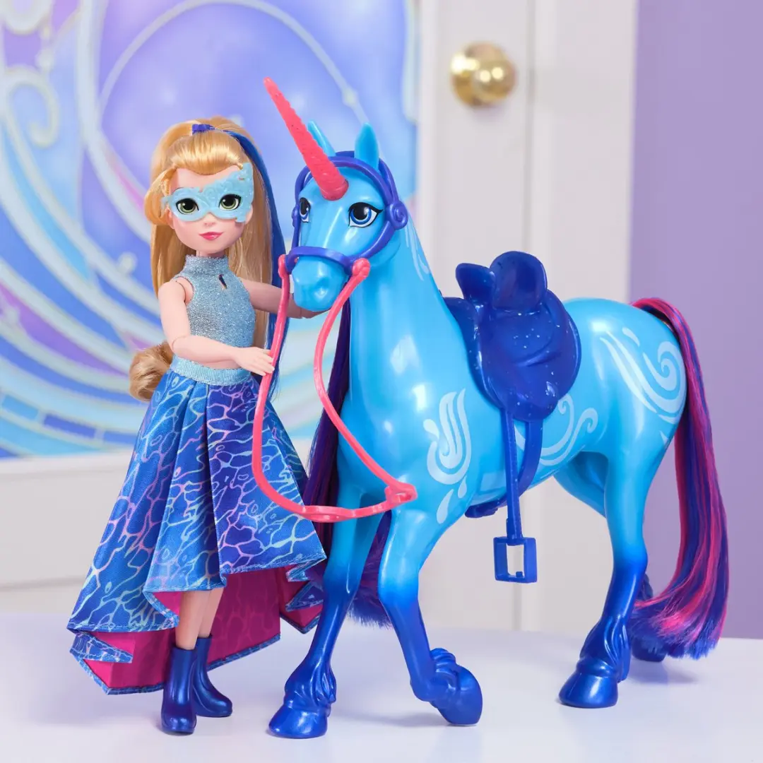 Unicorn Academy Pop Deluxe Isabel Gemaskerd Bal - 24cm - Multi