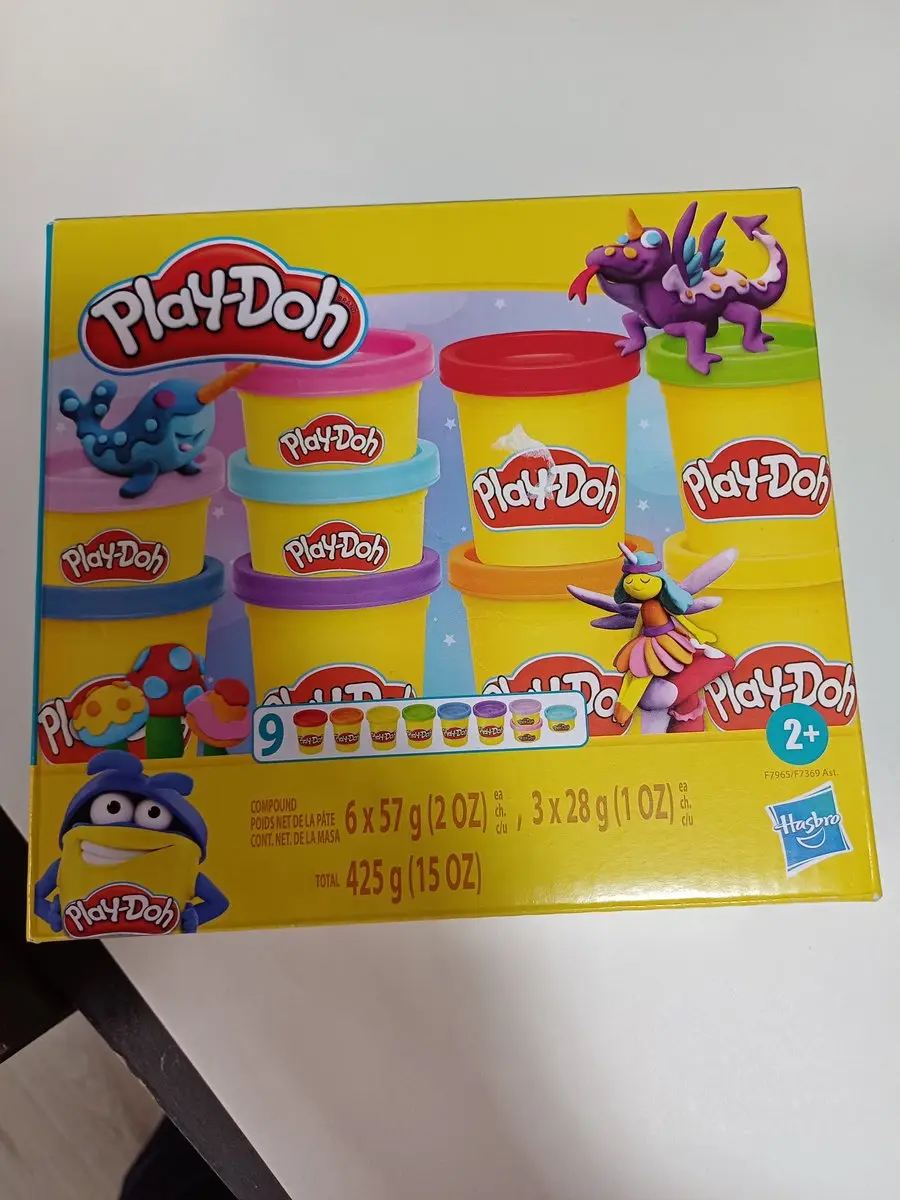 Play-Doh Doos met 9 Potjes Klei