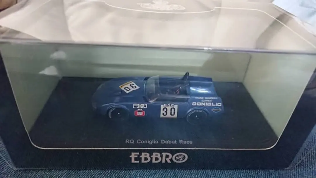 Honda RQ Coniglio #30 Debut Race 1:43 - Blauw