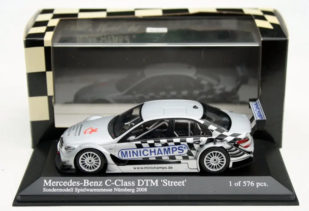 Mercedes-Benz C-Class DTM 2008 Minichamps 1:43