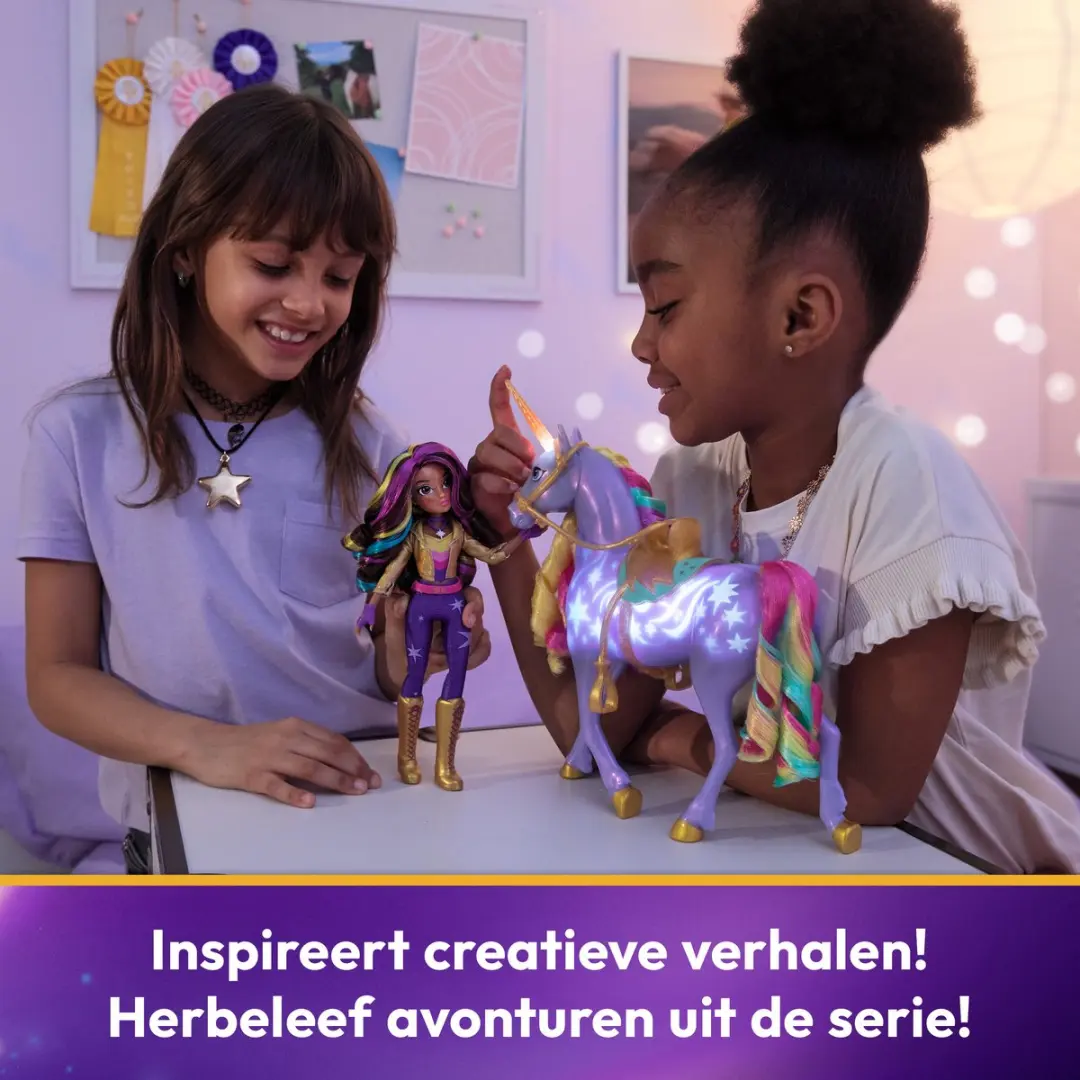Unicorn Academy Sophia & Regenboog Lichtmagie Wildstar Modepop - 2x AA