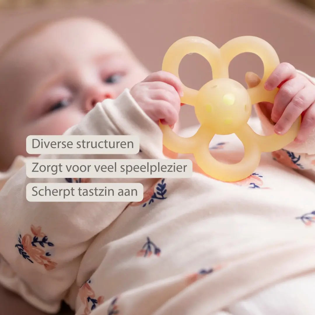 Nattou Silicone Rammelaar Bloem 10cm - Geel