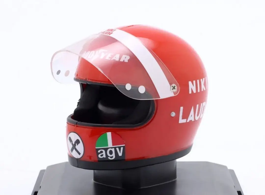 Formule 1 Helm Niki Lauda 1975 - 1:5 - Rood