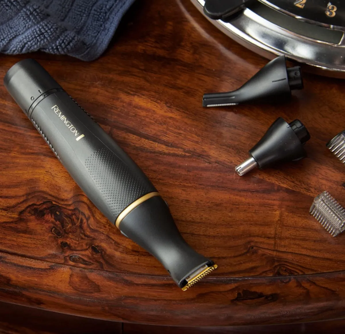 Remington T-Series NE7000 Trimmer - Neus/Oor/Wenkbrauw - Zwart - afbeelding 6 van 6