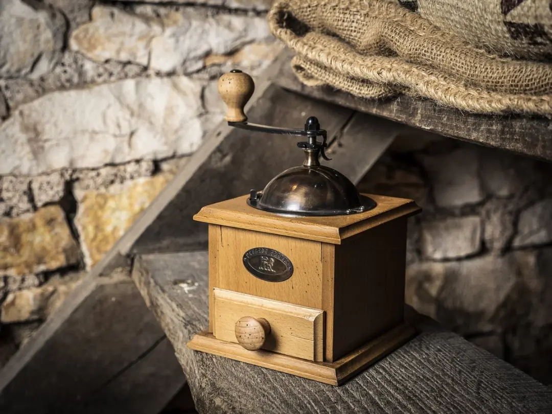 Peugeot Antique Koffiemolen 21cm - Beukenhout