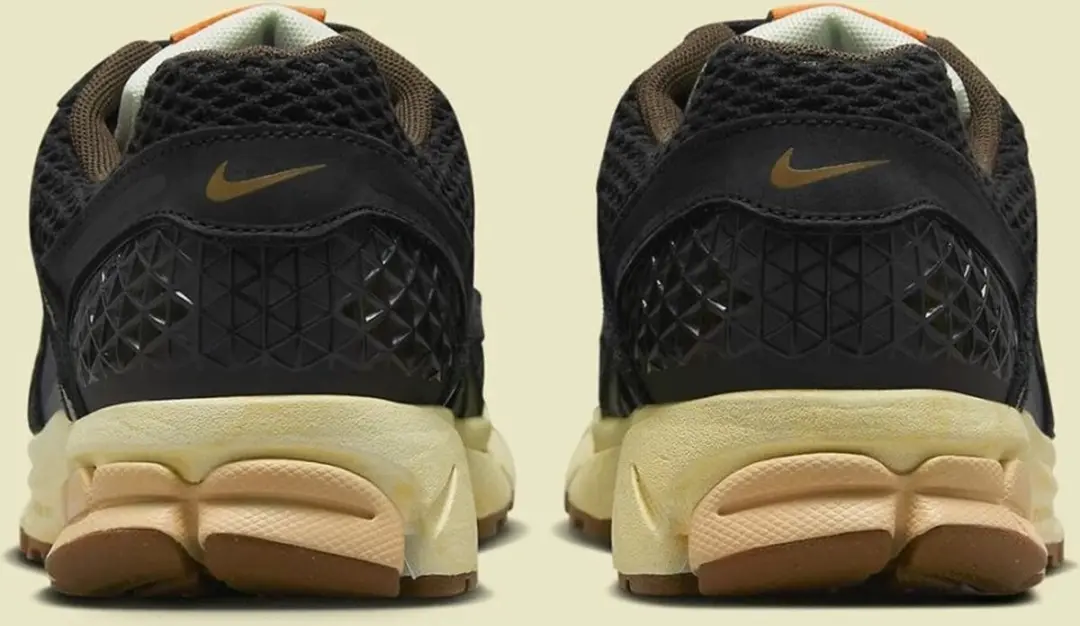 Nike Vomero 5 Sneakers - Zwart - Maat 38 - afbeelding 6 van 6