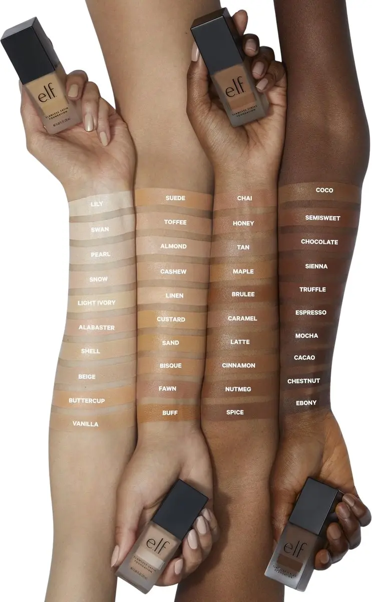 ELF Cosmetics Flawless Satin Medium Coverage Foundation Latte - 20ml - afbeelding 6 van 6