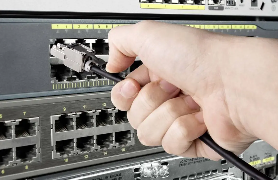 Renkforce RF-4538220 Netwerkkabel CAT 6A S/FTP 20m - Zwart