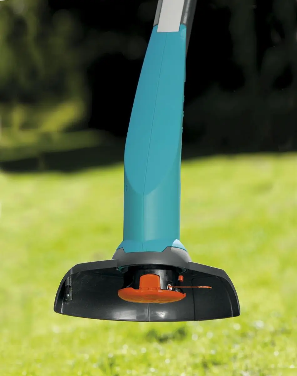 Gardena SmallCut 300 Turbotrimmer - 1,6 Ah - 230mm