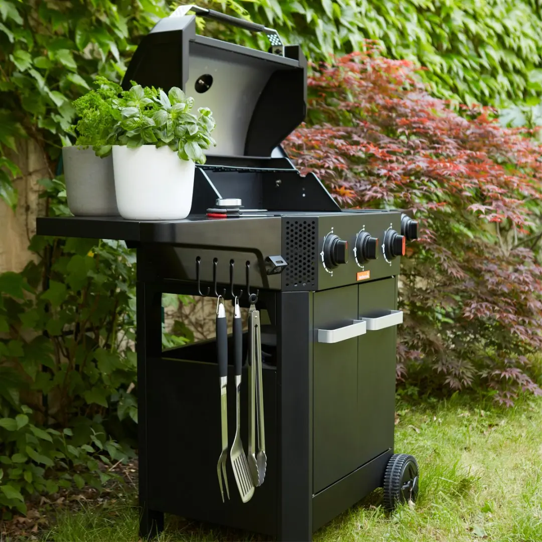Barbecook Luca 312 Gasbarbecue - 2 Branders - 12 Burgers - Zwart