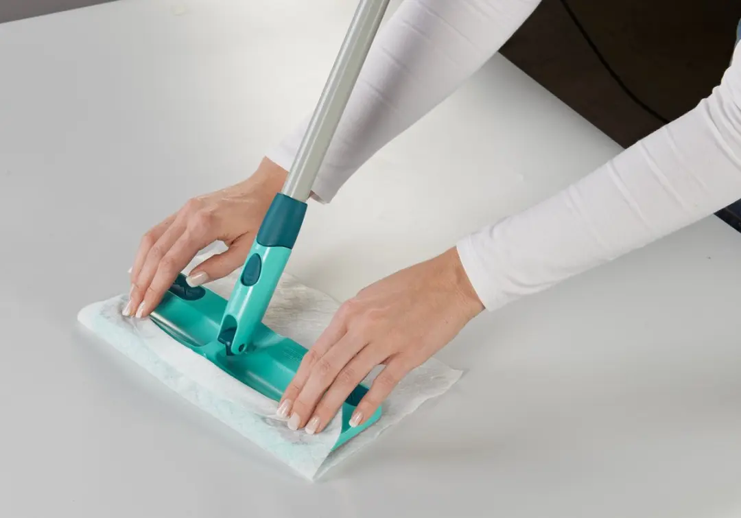 Leifheit Clean and Away Vloerwisser S - 5 Doekjes - Wit/Turquoise - afbeelding 2 van 6
