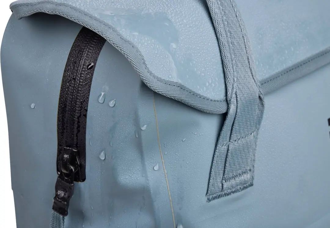 Thule Shield Backpack Mid Blue - 23L