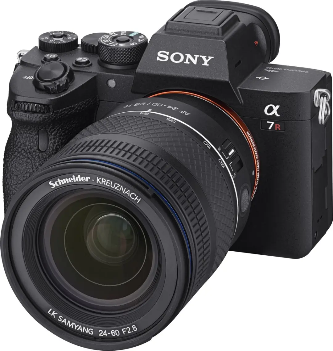 Samyang AF 24-60mm F2.8 F1216306101 Sony FE - 82mm - Zwart