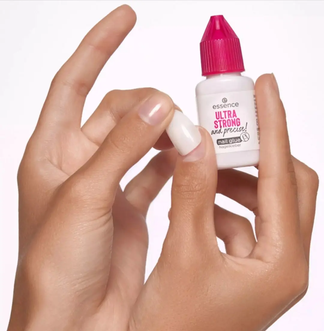 Essence Nagellijm - Ultra Sterk - Roze/Wit