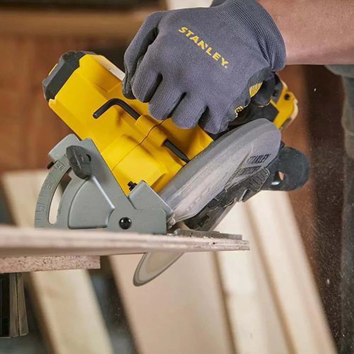 Stanley Fatmax V20 SFMCS500B-XJ Cirkelzaag 165mm