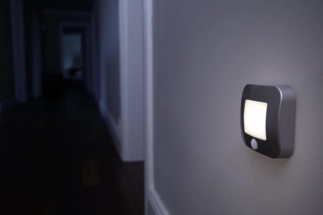 LEDVANCE NIGHTLUX Hall LED Armatuur 0.25W - Koelwit 4000K - Zilver - afbeelding 6 van 6