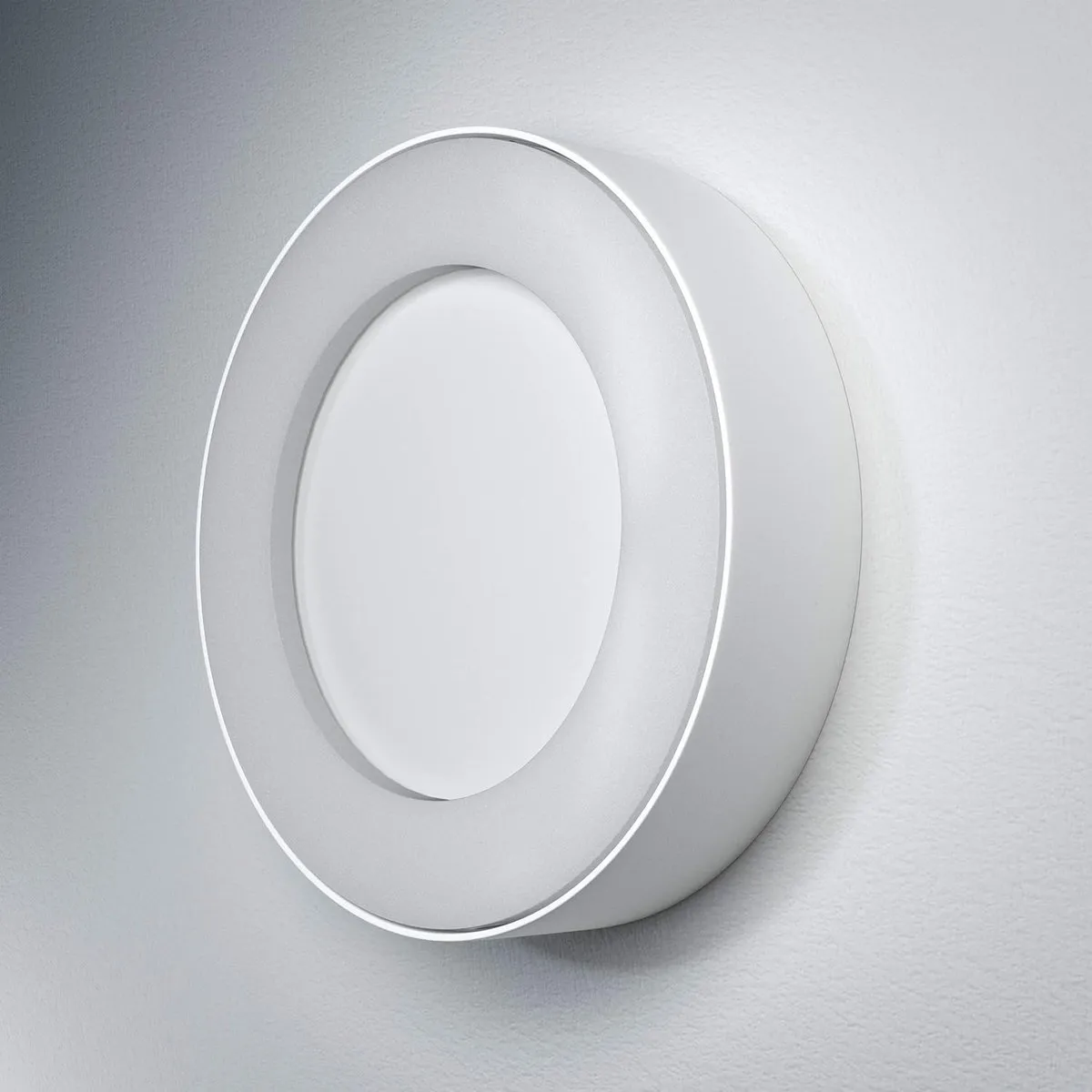 LEDVANCE Endura Style Ring Wand- en Plafondarmatuur 13W Warm Wit