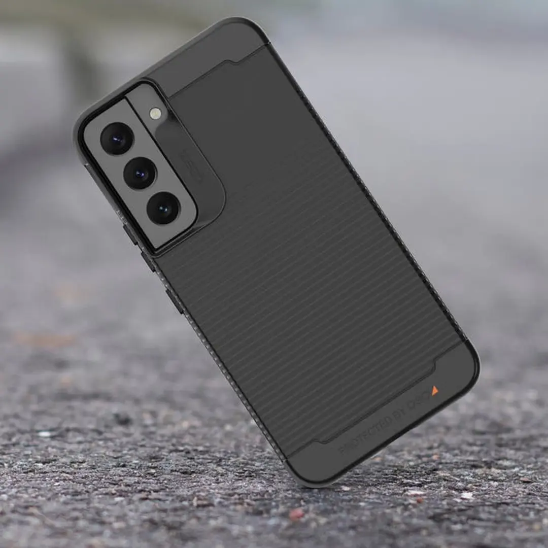 Gear4 Siliconen Hoesje Samsung Galaxy S22 Plus - Zwart - 702009122