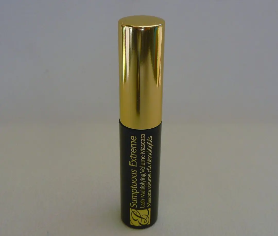 Estée Lauder Sumptuous Extreme Mascara 01 Extreme Black - 2.8ml