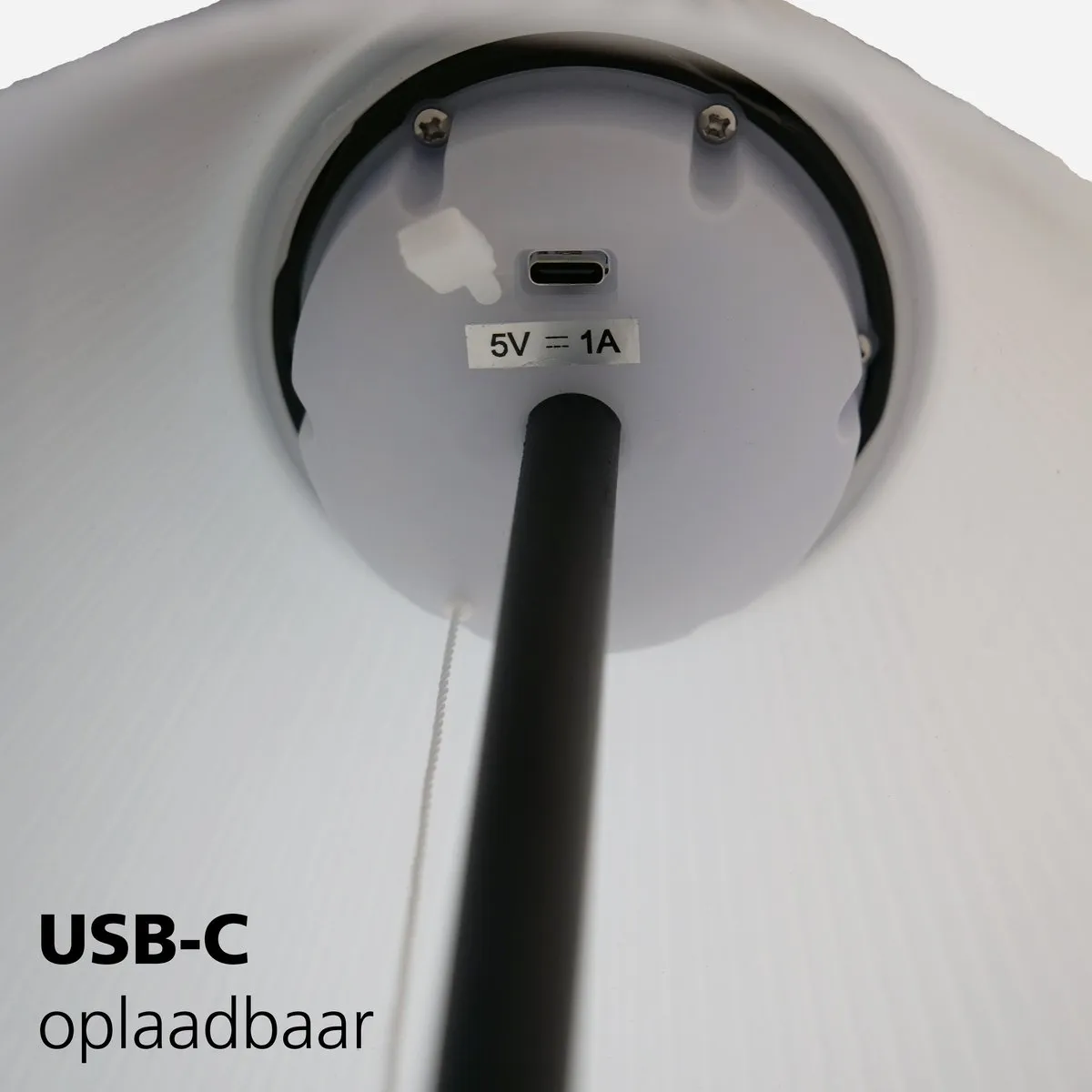 Eglo Scordiano-L Staande lamp - Oplaadbaar 22u - Zwart/Wit