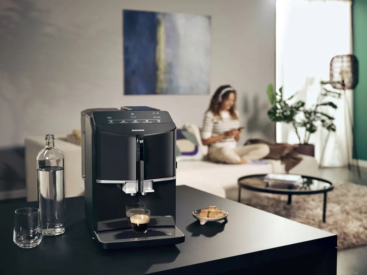 Siemens EQ300 TF301E19 Volautomaat Espressomachine - Zwart