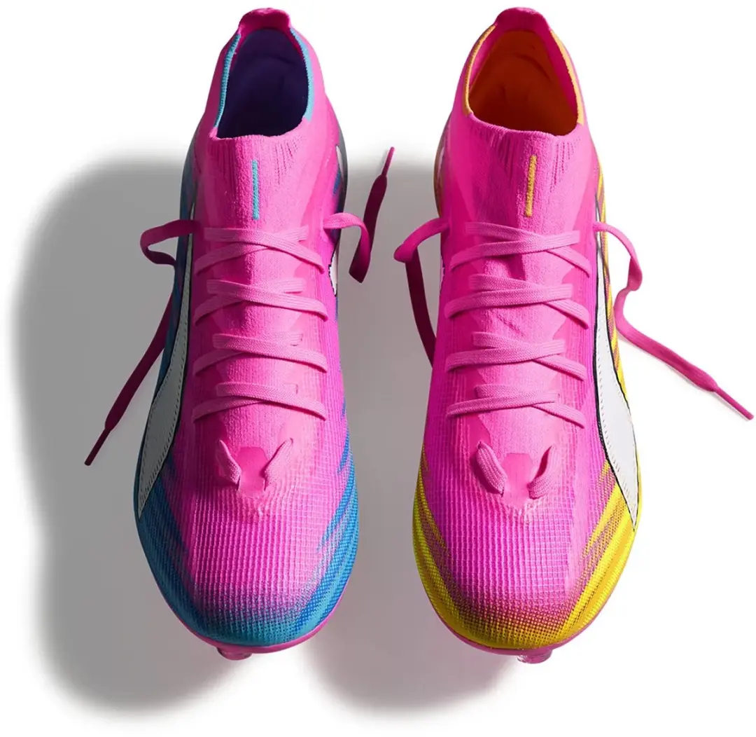 PUMA Ultra 6 Match+ Voetbalschoenen - FG/AG - Roze - EU 45
