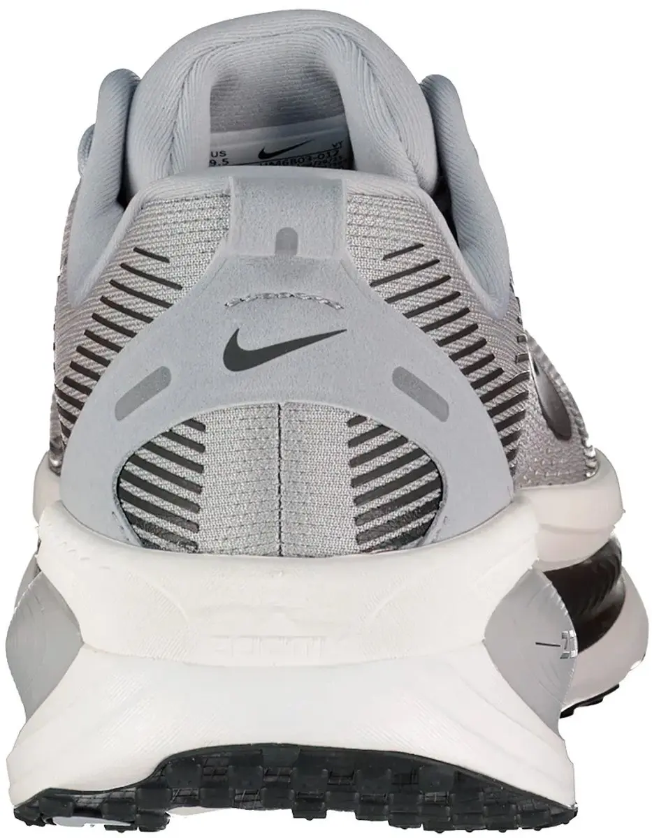 Nike Vomero 18 Hardloopschoenen 44.5 Wolf Grey