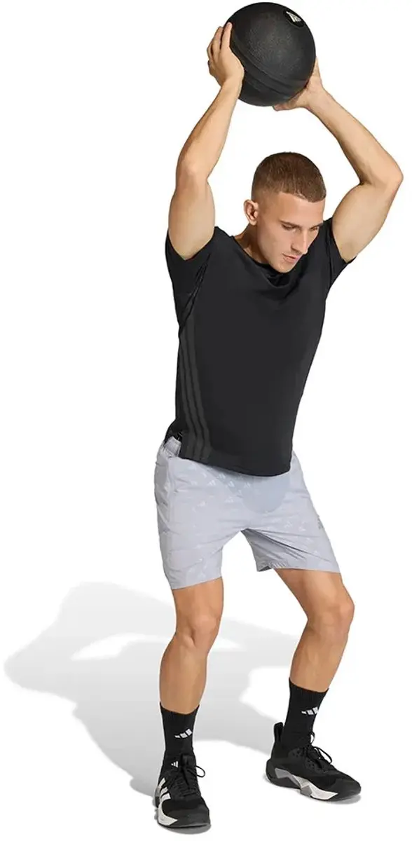 Adidas Workout Essentials Brandlove Woven Korte Broek 5" - S - Halo Silver