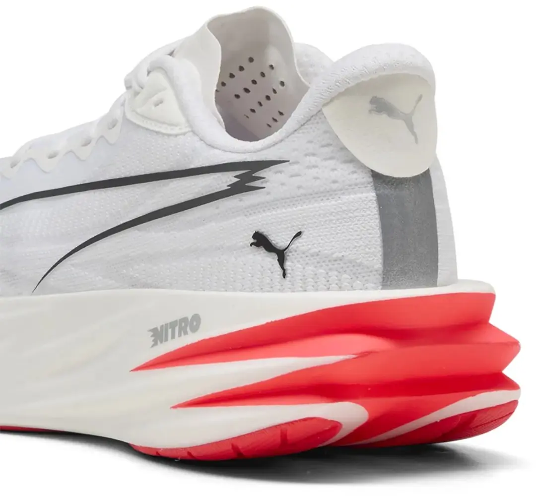 PUMA Deviate Pure Nitro Hardloopschoenen - 40.5 - Wit
