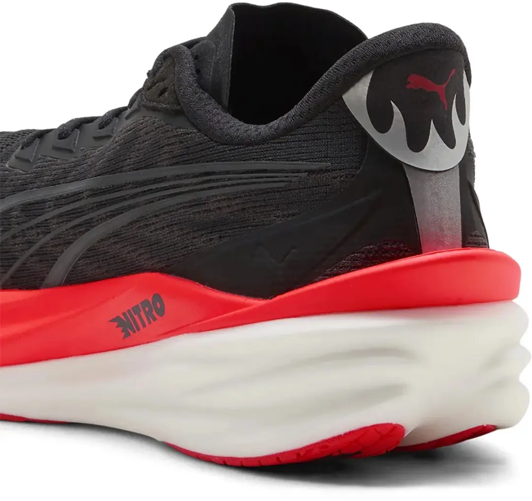 PUMA Deviate Nitro 4 Hardloopschoenen - 43 - Zwart