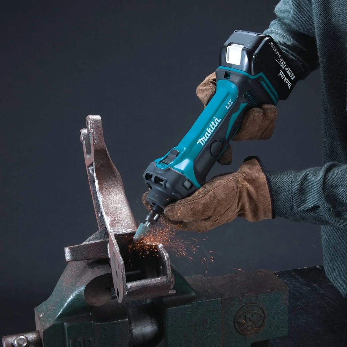 Makita DGD800RTJ Rechte Slijper - 18V - 2x Accu - afbeelding 6 van 6