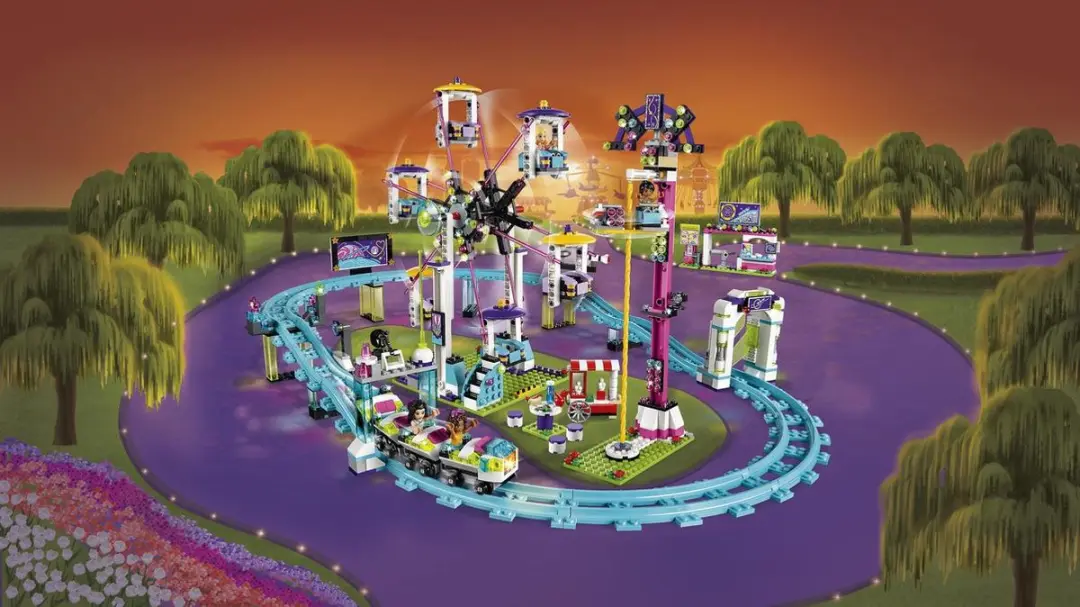LEGO Pretpark Achtbaan 41130 - 1124 Stukken - 4 Minifiguren