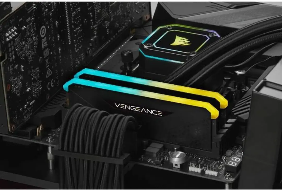 Corsair Vengeance RGB RS CMG32GX4M2D3600C18 32GB DDR4 3600MHz - Zwart