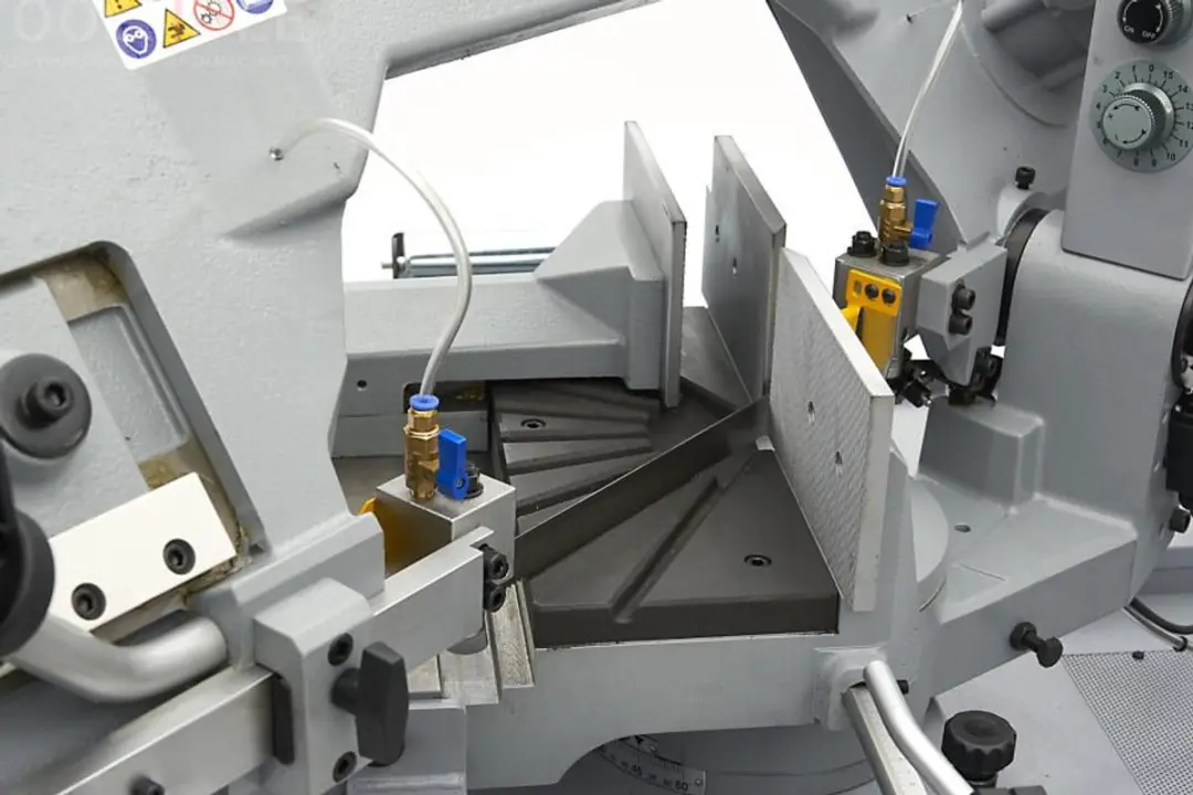HBM 280NL Metaallintzaag 1500W - 400V