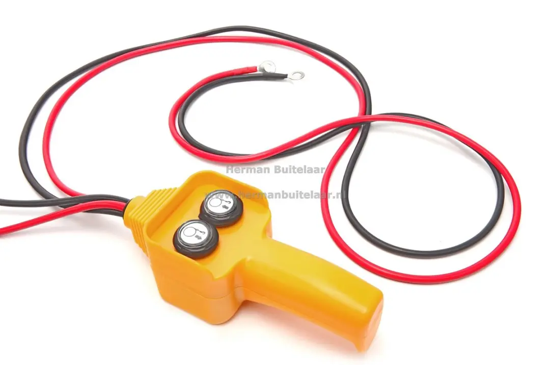 HBM 12V Bumperlier 900 Kg - 8m Kabel met Haak