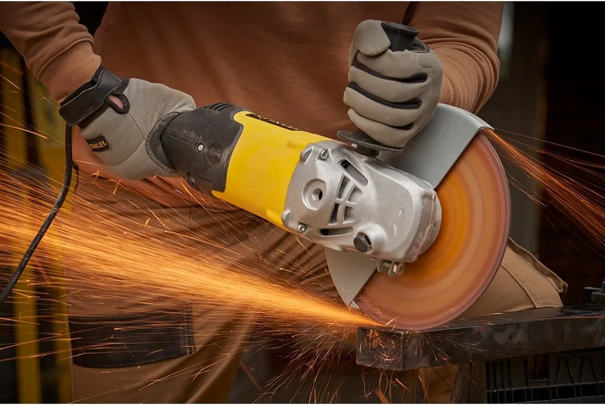 Stanley FATMAX FMEG225VS Haakse Slijper 125mm 2000W