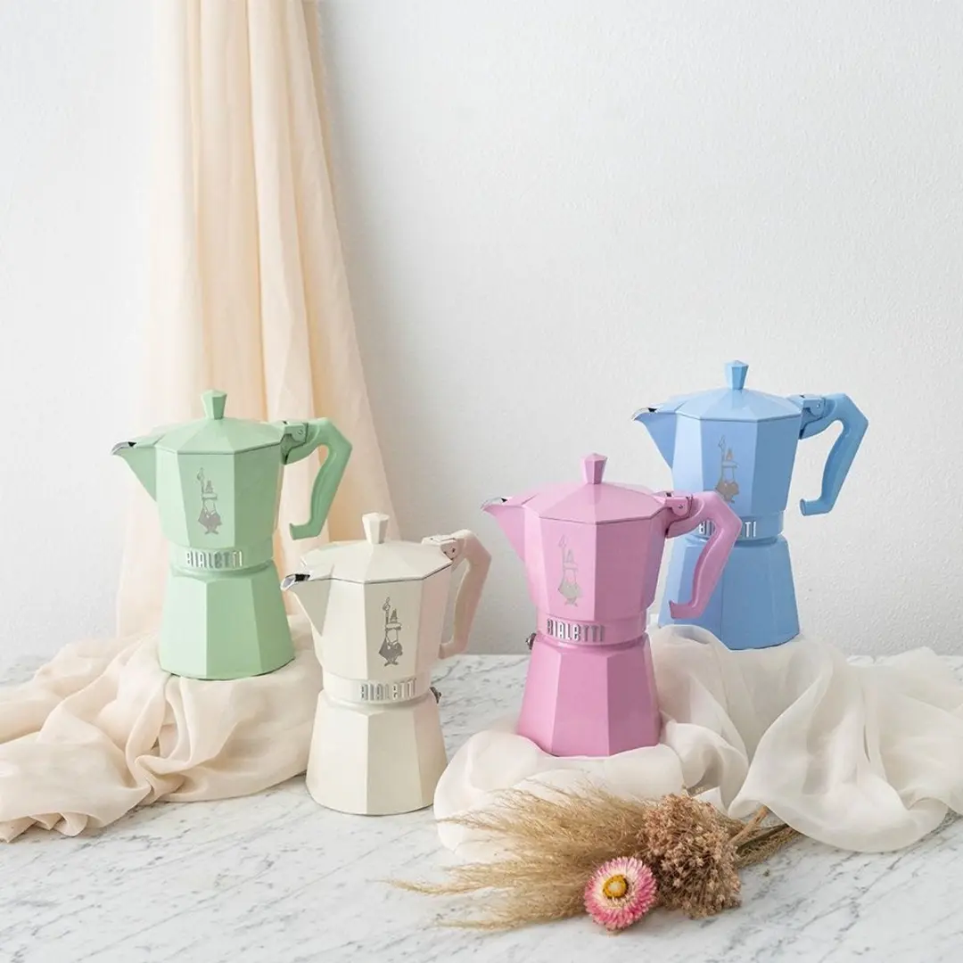 Bialetti Moka Express 9064 - 6 Kopjes - Roze
