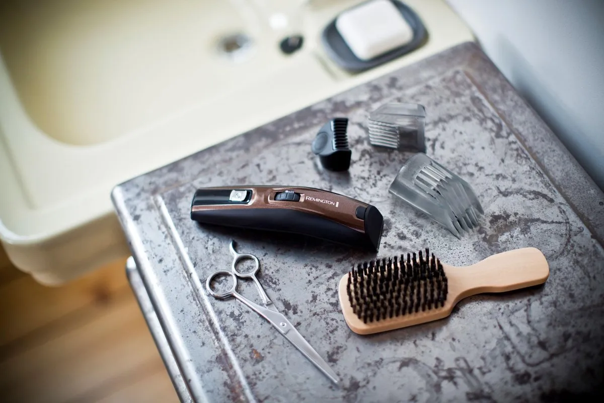 Remington MB4046 Baardtrimmer - 3 Opzetstukken - Bruin - afbeelding 6 van 6