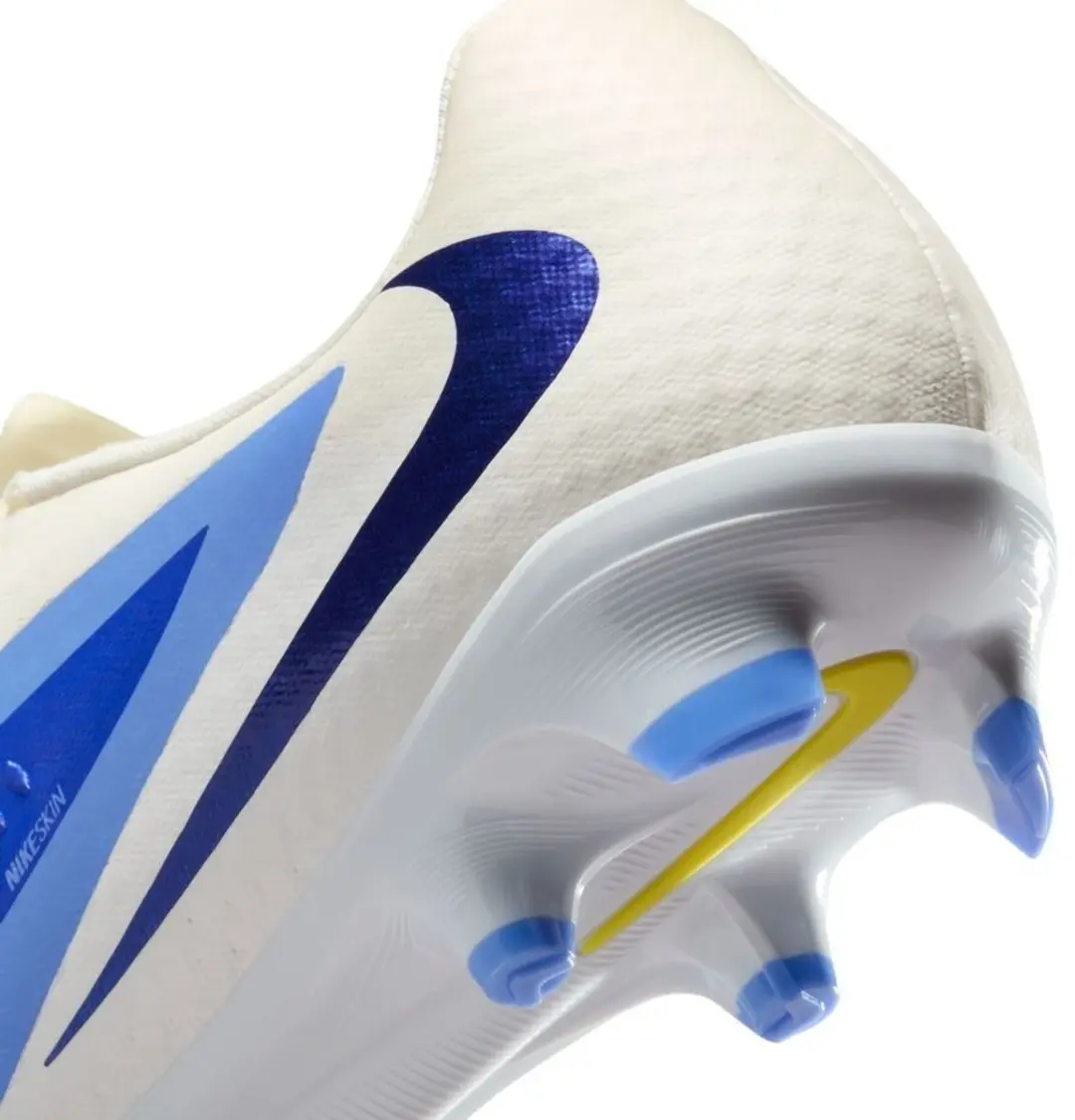 Nike Phantom 6 Low Academy FG/MG Voetbalschoenen - Dames 44.5 - Wit/Blauw