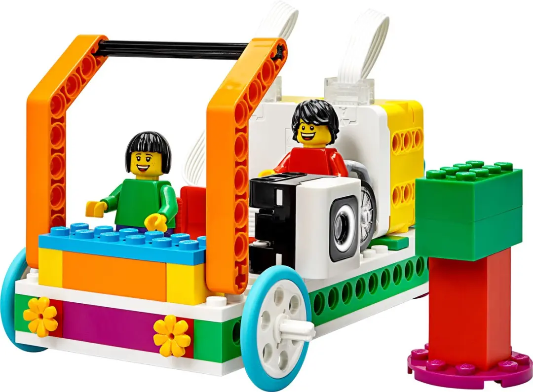 LEGO Education SPIKE Essential Set 45345 - 449 Stukken - Multicolor