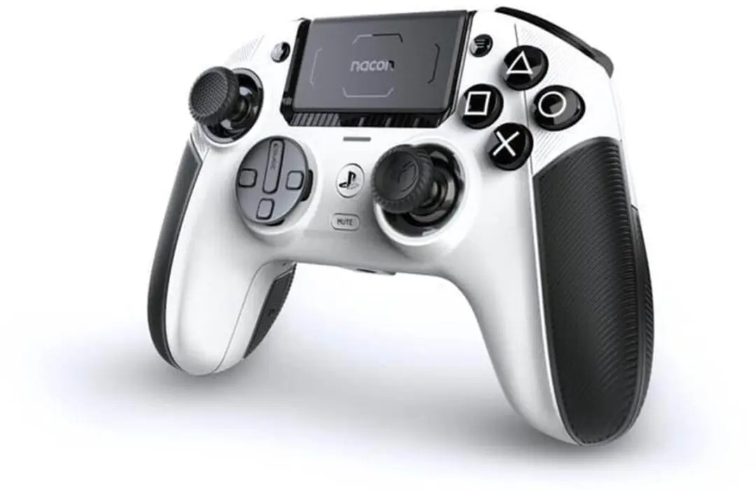 Nacon Revolution 5 Pro PS5 Controller