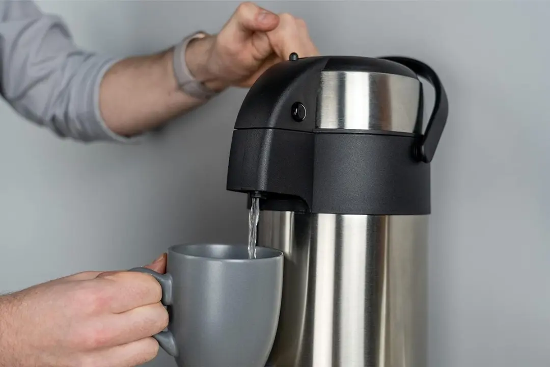 Pioneer Airpot Roestvrijstalen Thermoskan 4L - Zilver