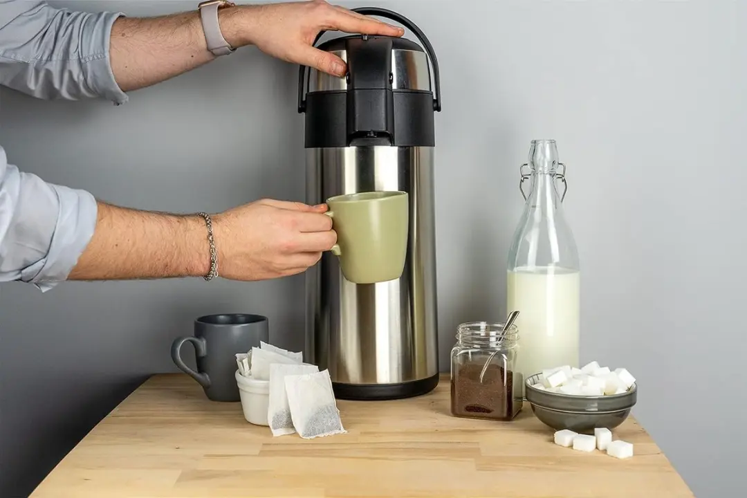 Pioneer Airpot Roestvrijstalen Thermoskan 4L - Zilver