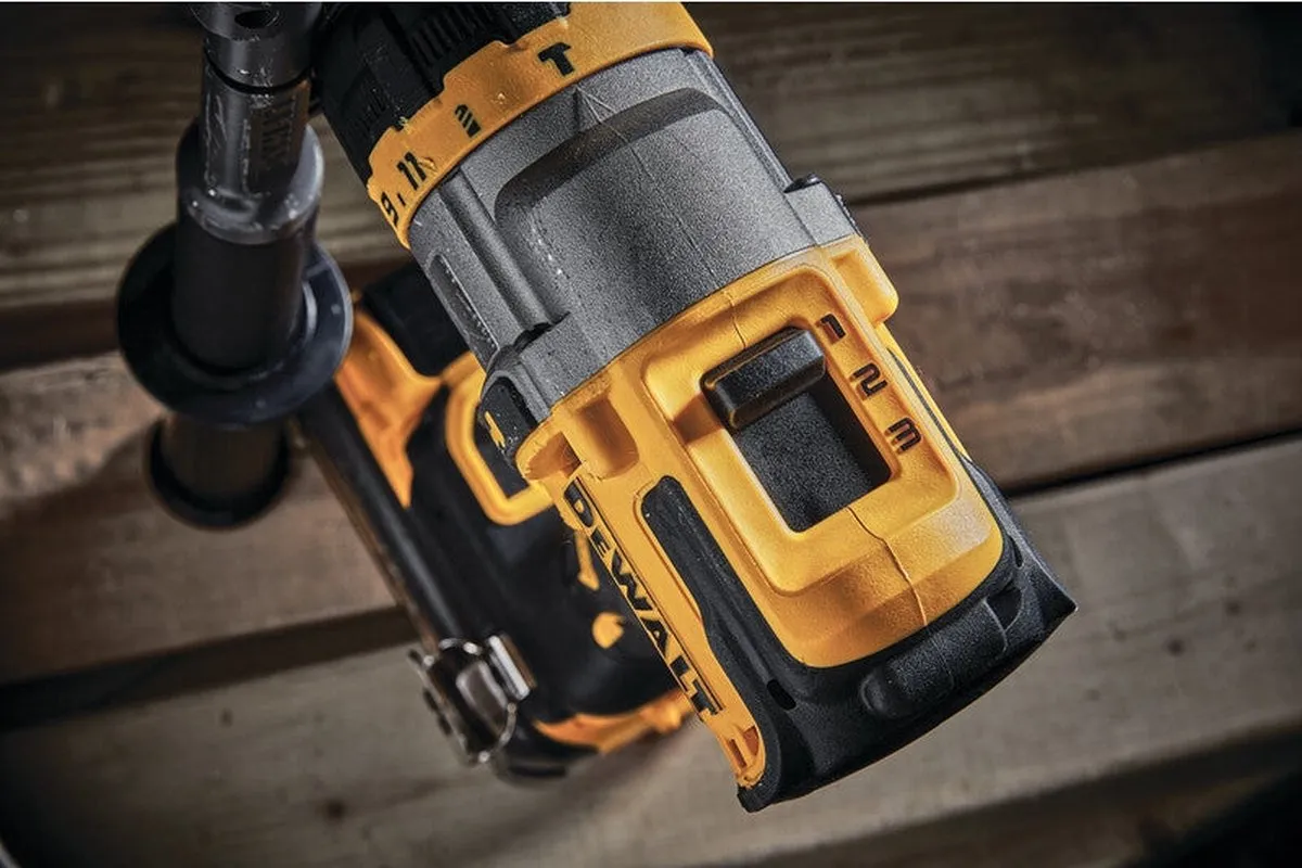 DeWALT Schroef-/klopboormachine DCD999 - 18V - in TSTAK koffer - zonder accu
