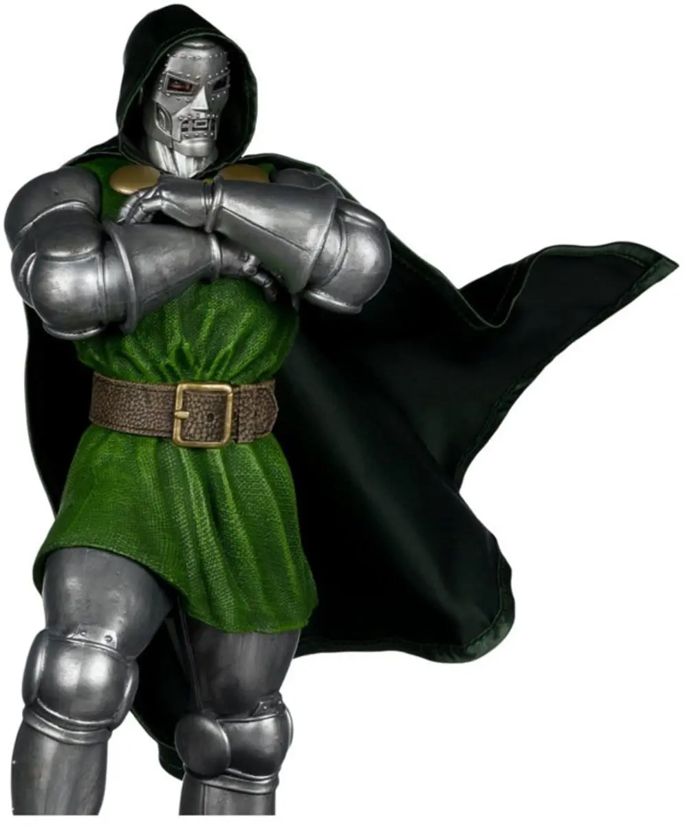 McFarlane Toys Marvel 1/6 Doctor Doom Standbeeld - 28cm - Multicolor